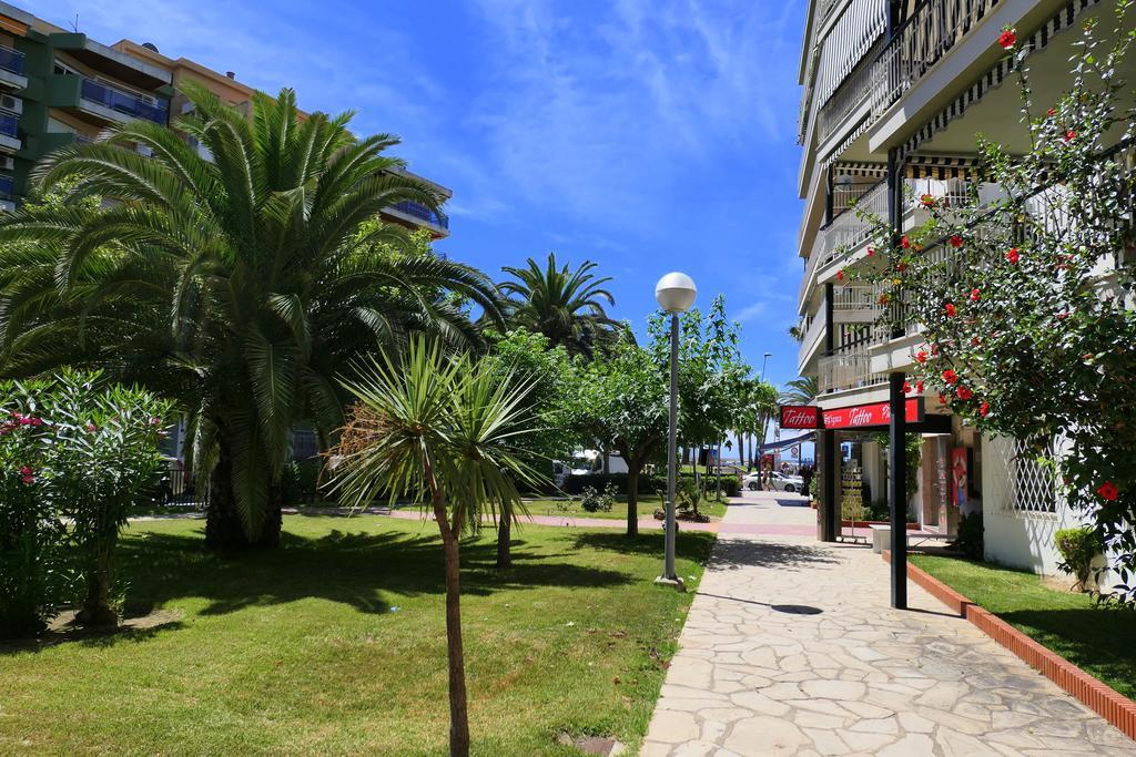 Rentalmar Aries Plus Salou Extérieur photo