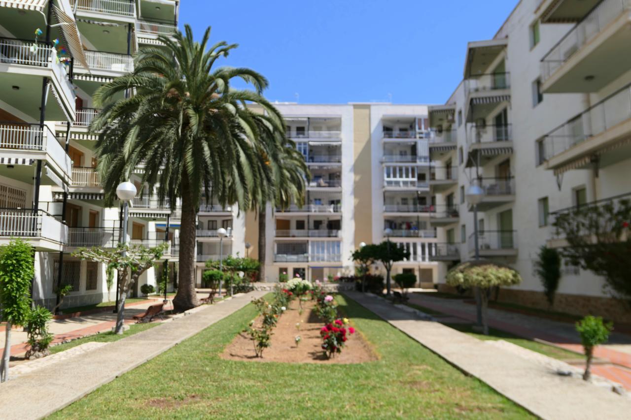 Rentalmar Aries Plus Salou Extérieur photo